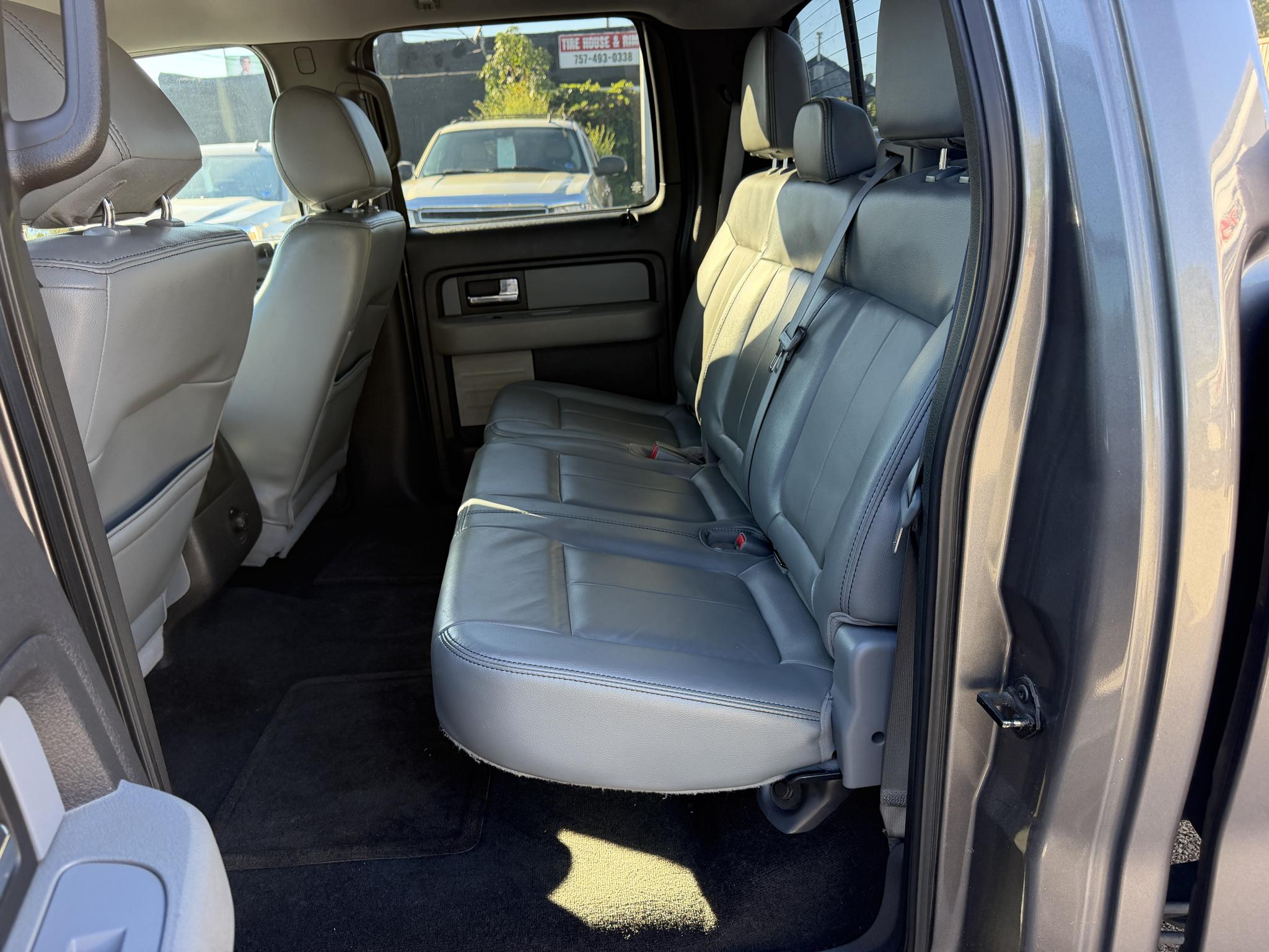 Ford F-150 4WD SuperCrew 145" XLT 2014
