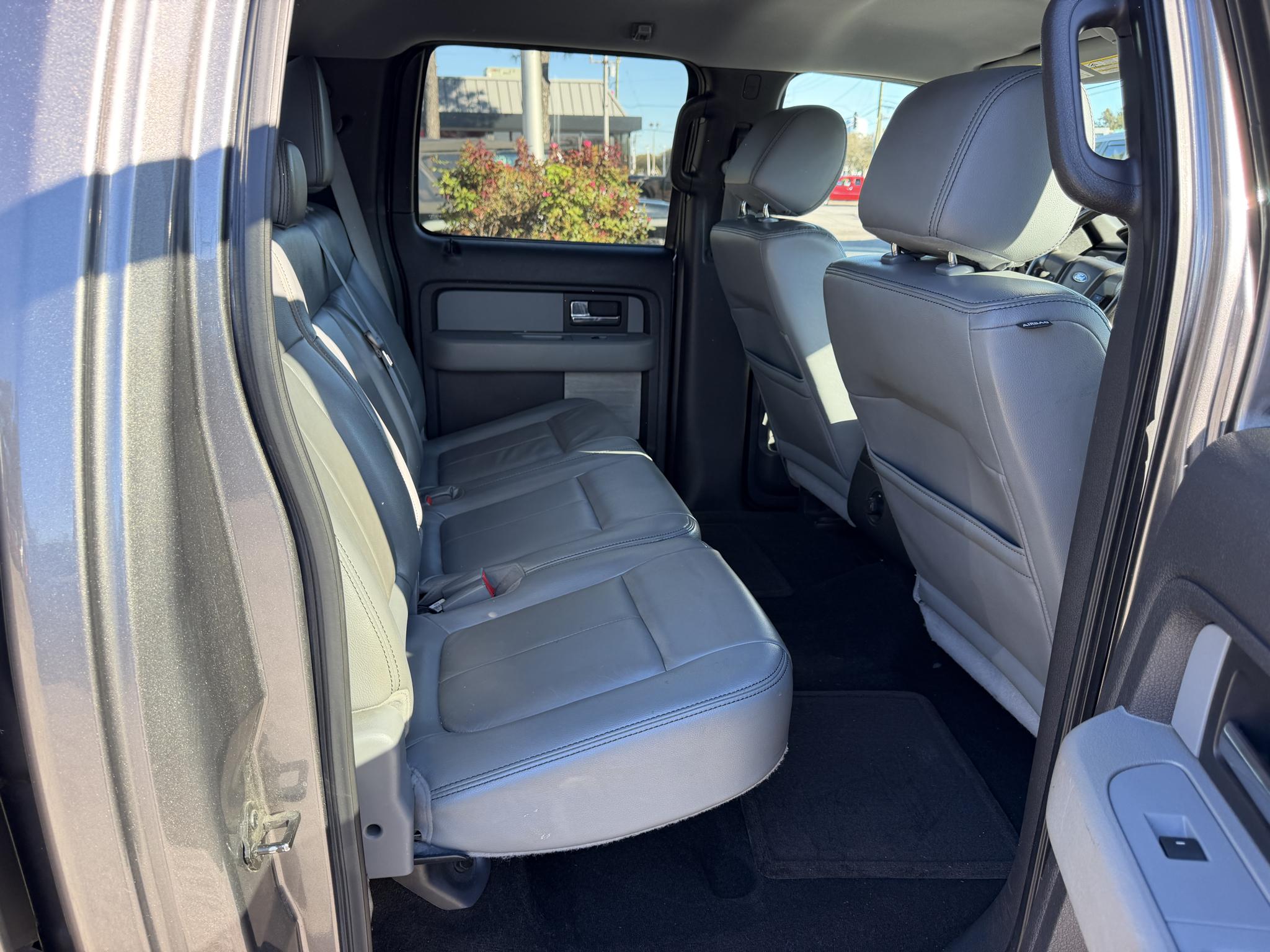 Ford F-150 4WD SuperCrew 145" XLT 2014