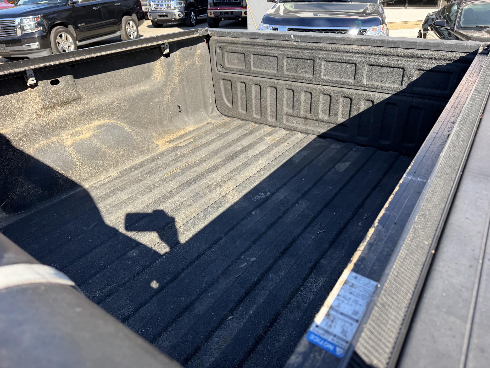 Chevrolet Silverado 1500 4WD Crew Cab 143.5" LT w/2LT 2015