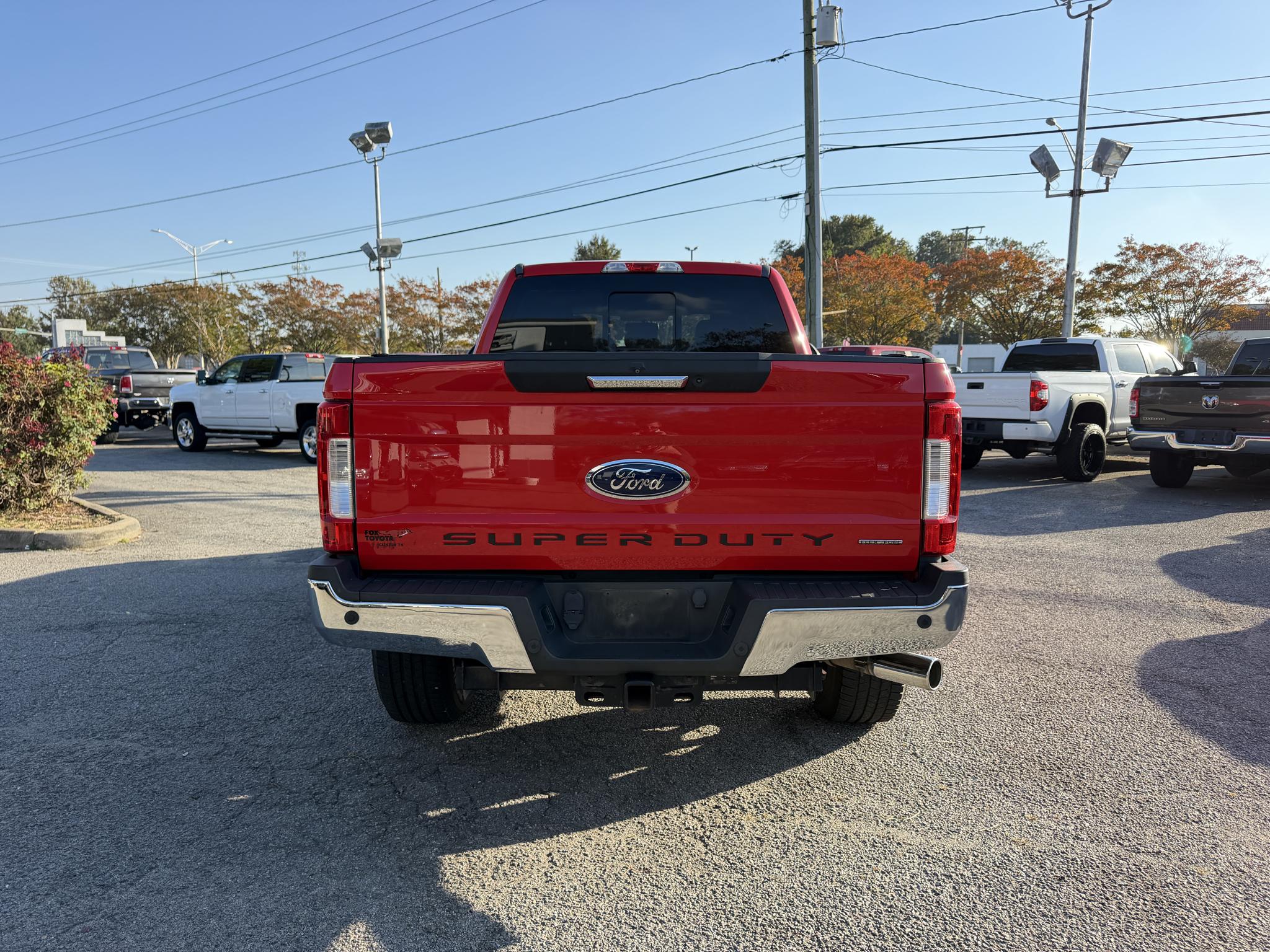 Ford Super Duty F-250 SRW Lariat 4WD Crew Cab 6.75' Box 2017