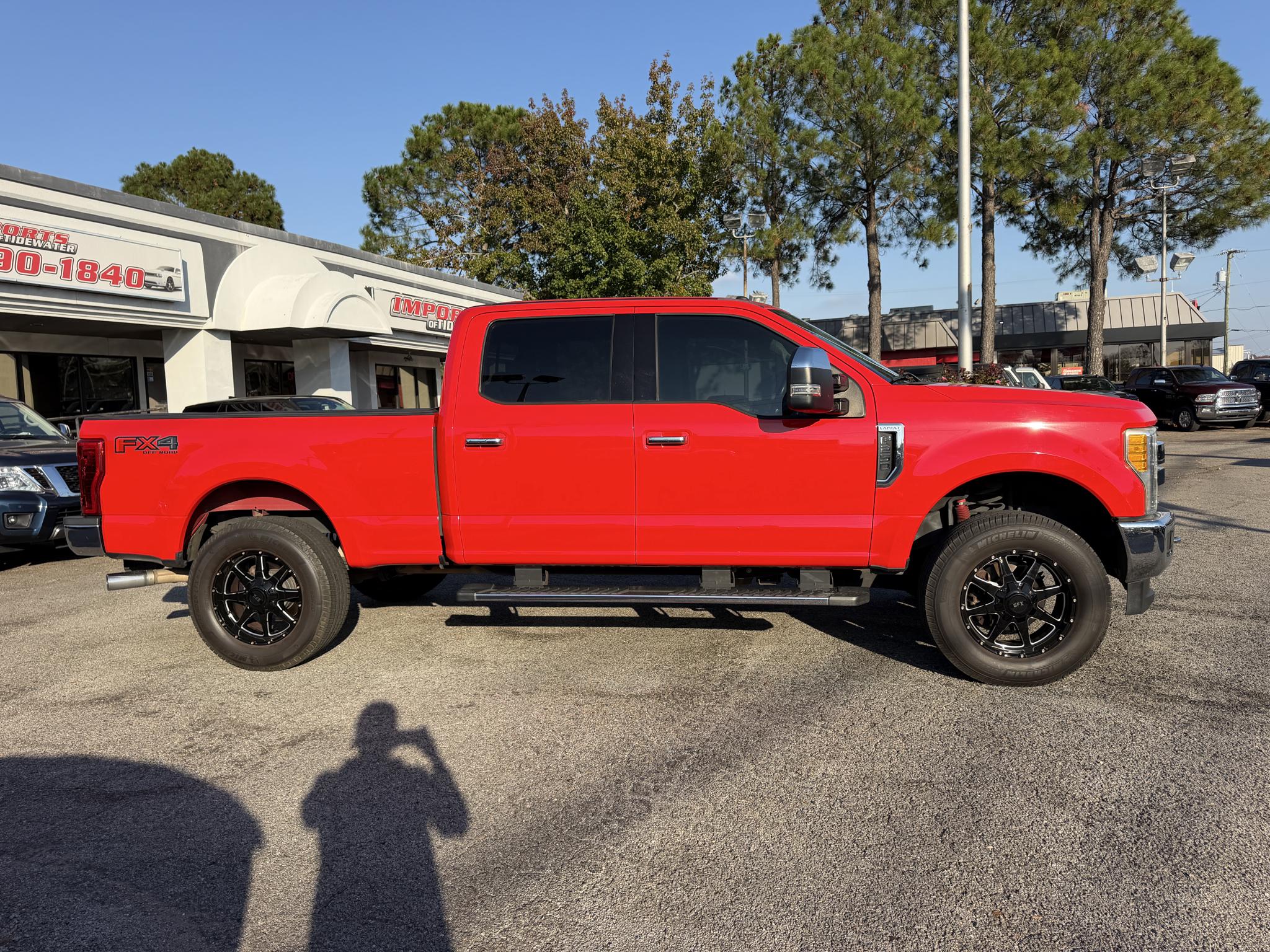 Ford Super Duty F-250 SRW Lariat 4WD Crew Cab 6.75' Box 2017