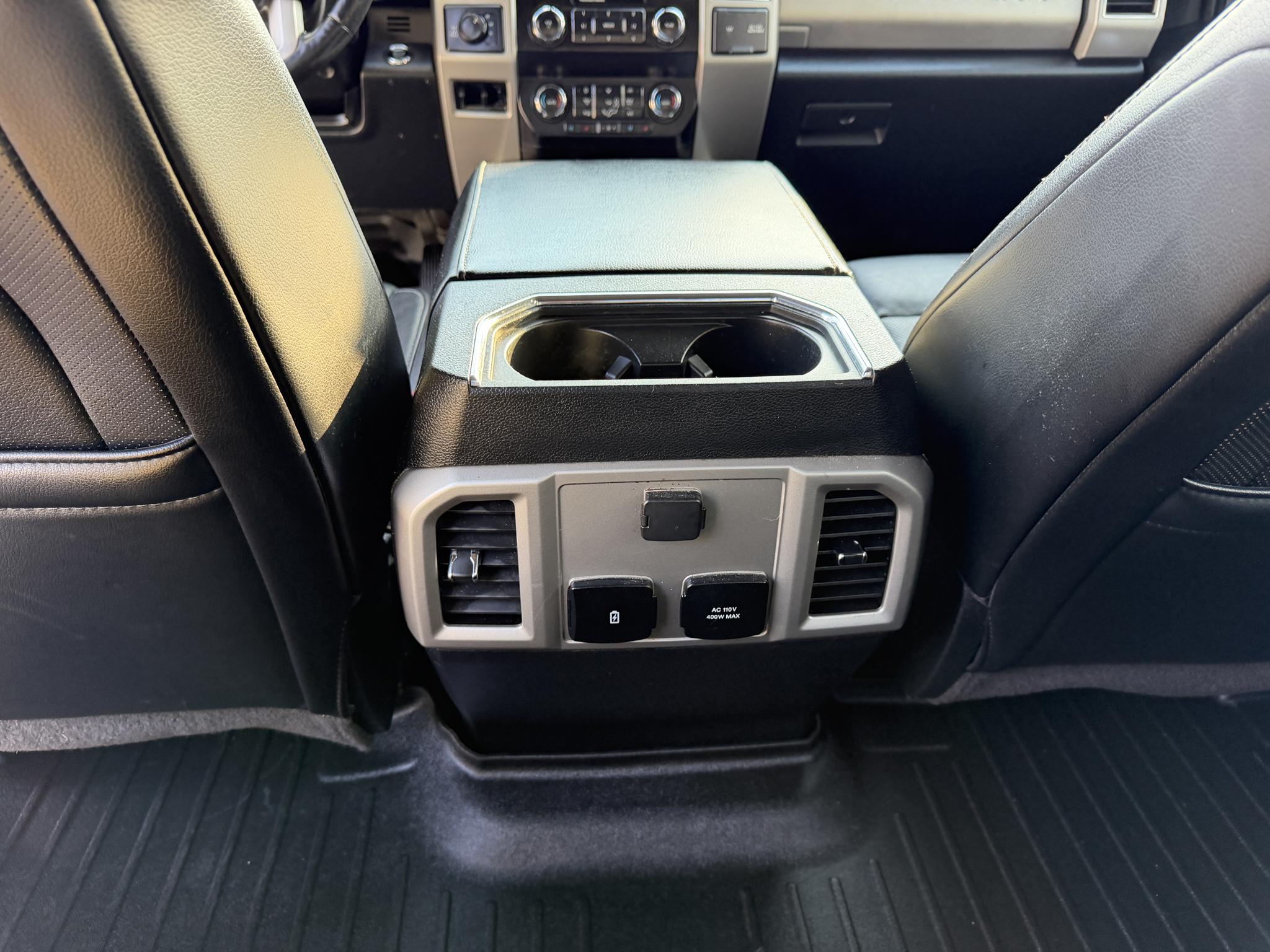 Ford Super Duty F-250 SRW Lariat 4WD Crew Cab 6.75' Box 2019