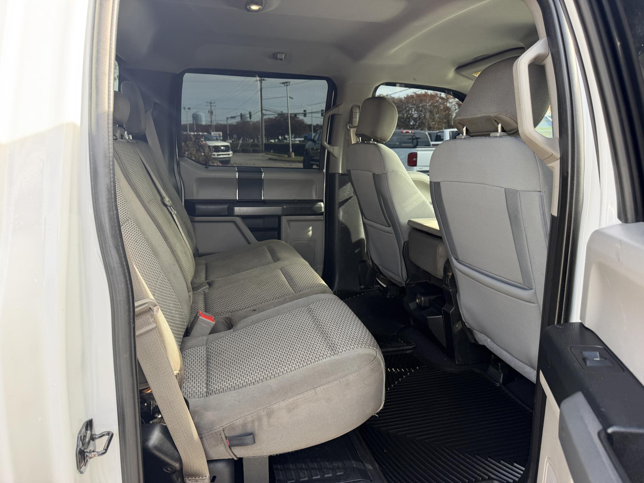 Ford Super Duty F-250 SRW XLT 4WD Crew Cab 6.75' Box 2019