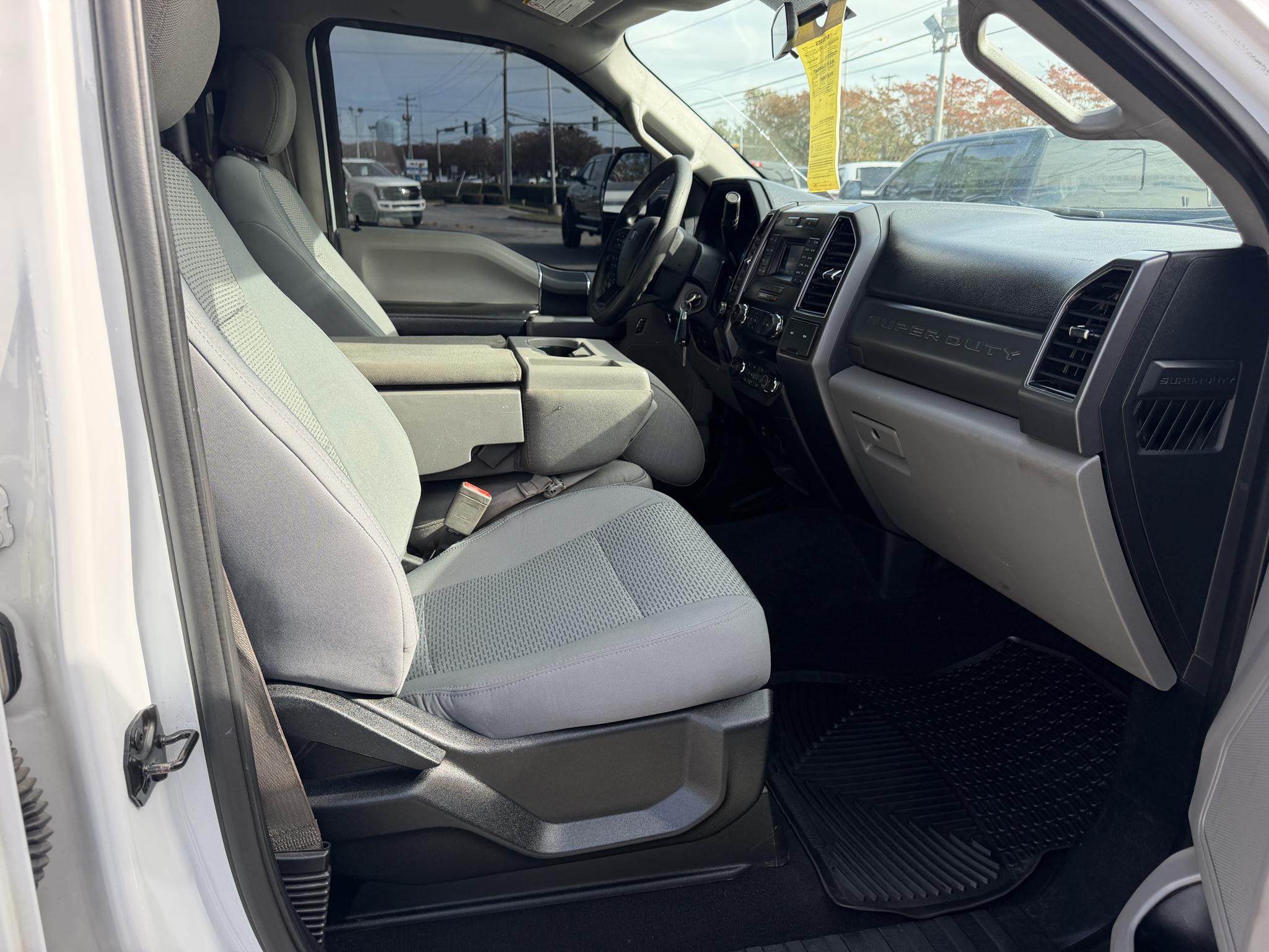 Ford Super Duty F-250 SRW XLT 4WD Crew Cab 6.75' Box 2019