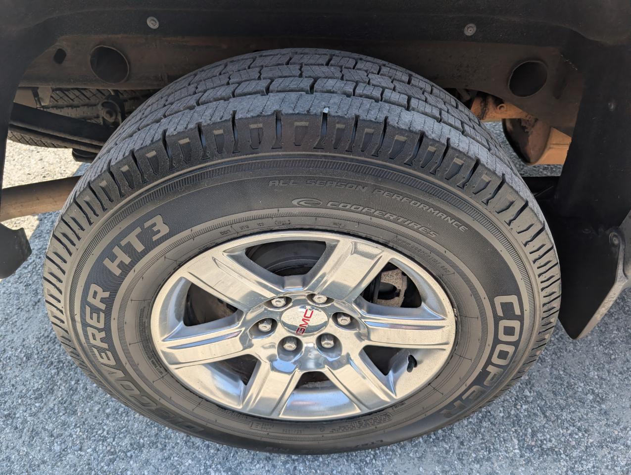 GMC Sierra 1500 SLT Crew Cab 4WD 2014