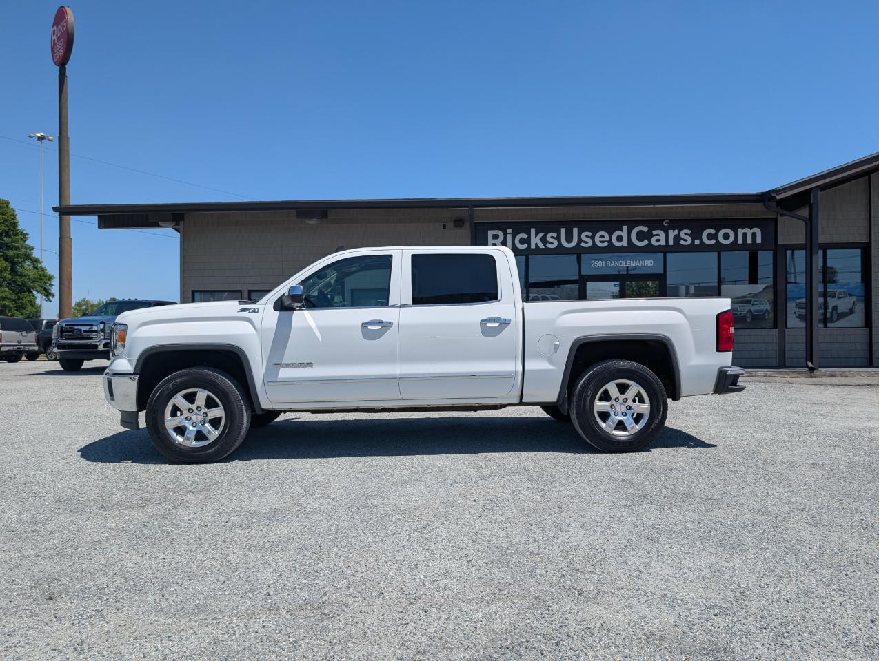 GMC Sierra 1500 SLT Crew Cab 4WD 2014