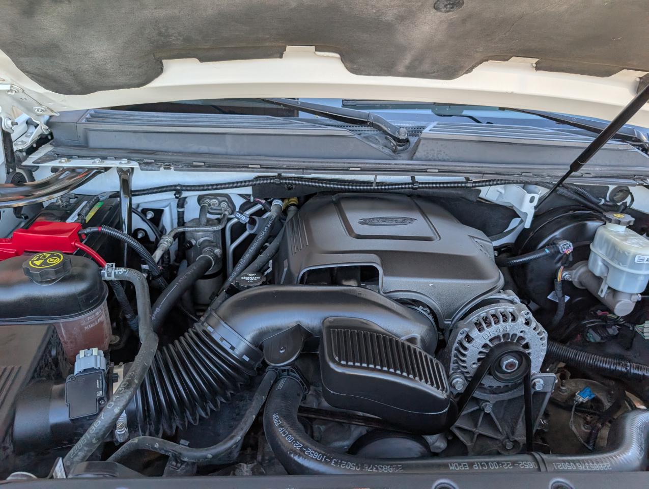 GMC Yukon Denali 2013