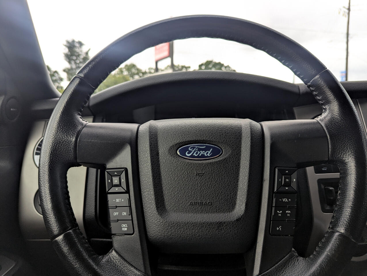 Ford Expedition XLT 2017 Ford Expedition XLT 2017