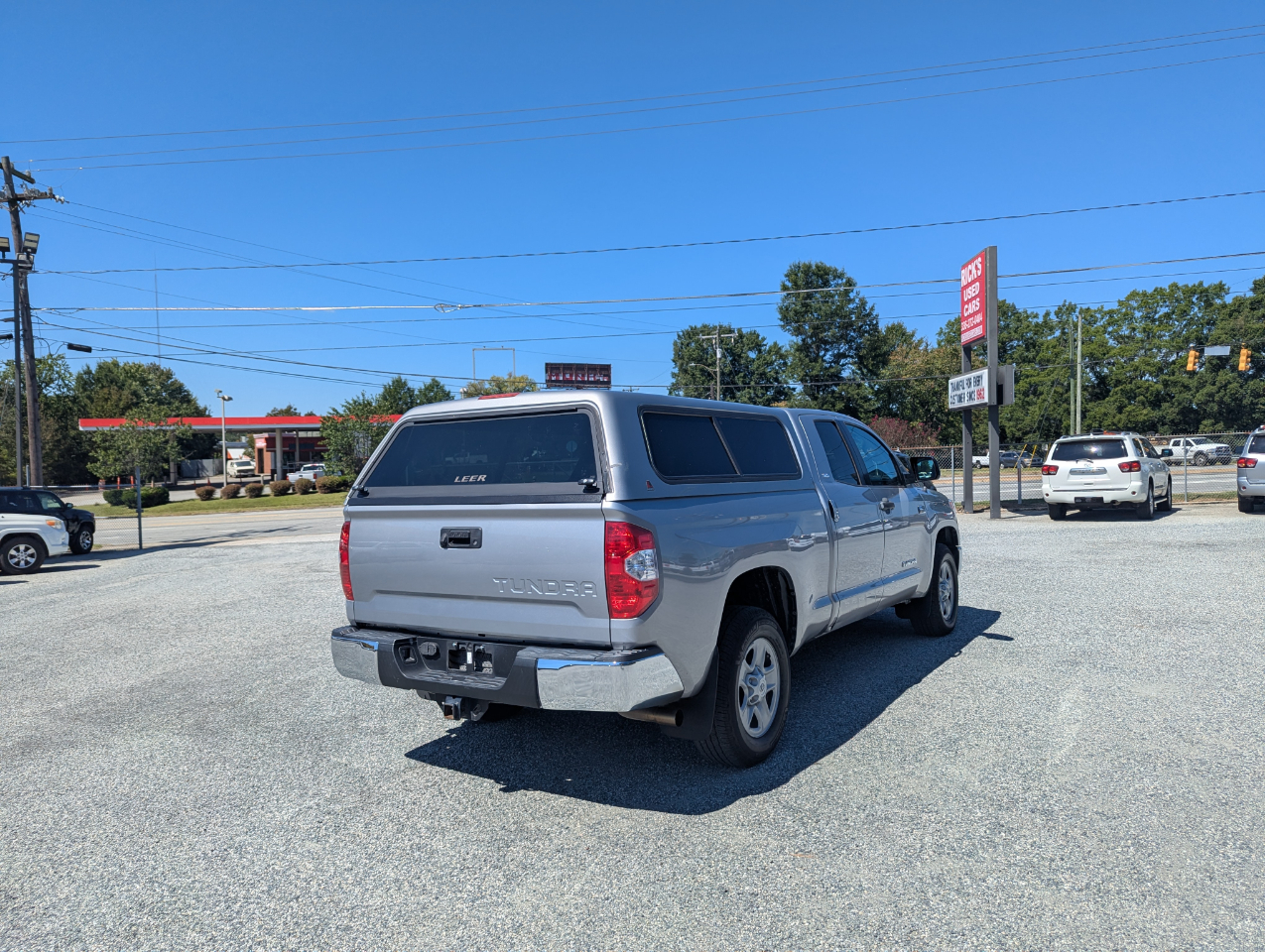 Toyota Tundra SR5 Double Cab 4WD 2016 Toyota Tundra SR5 Double Cab 4WD 2016