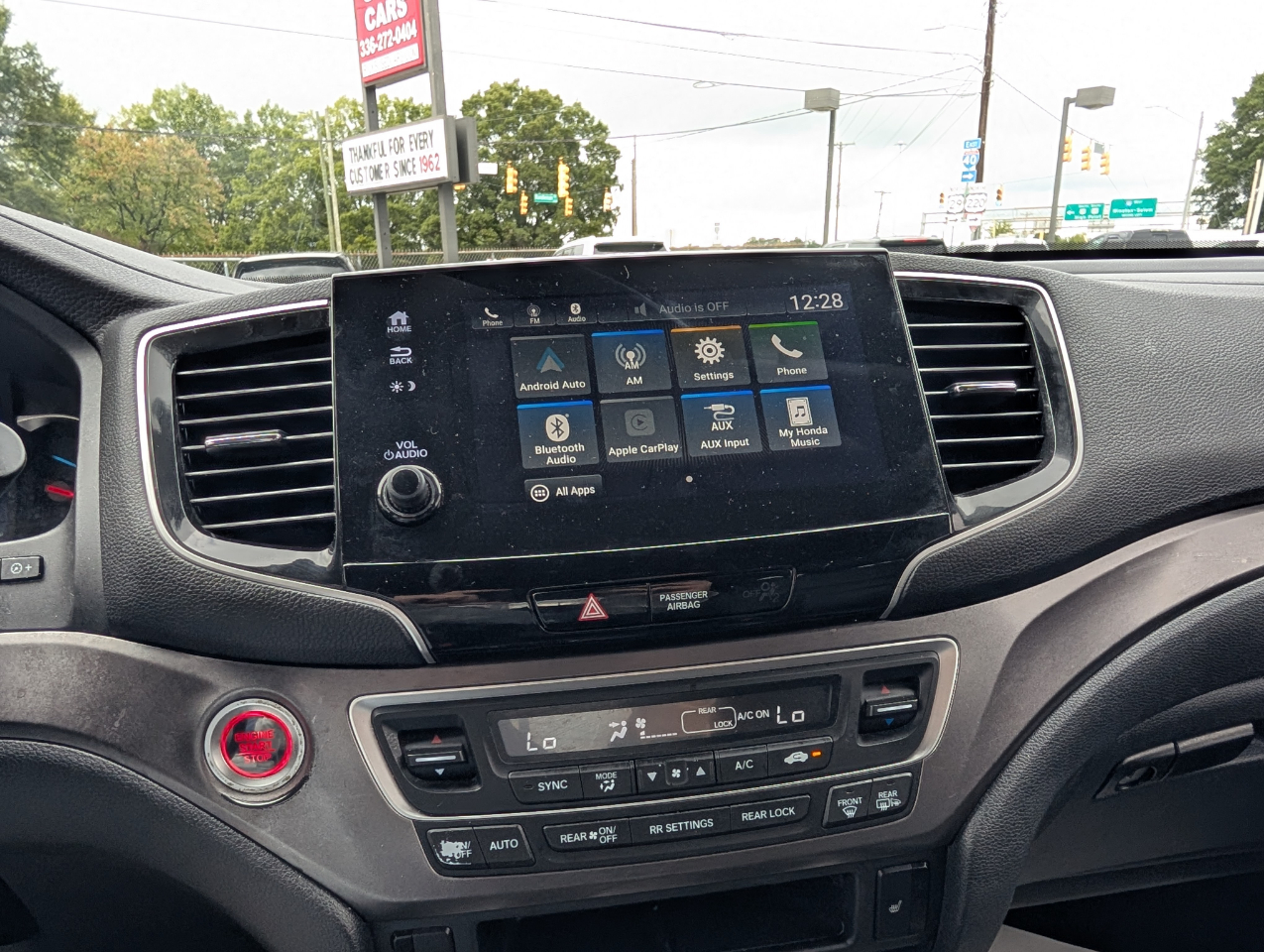2021 Honda Pilot Special Edition photo 17