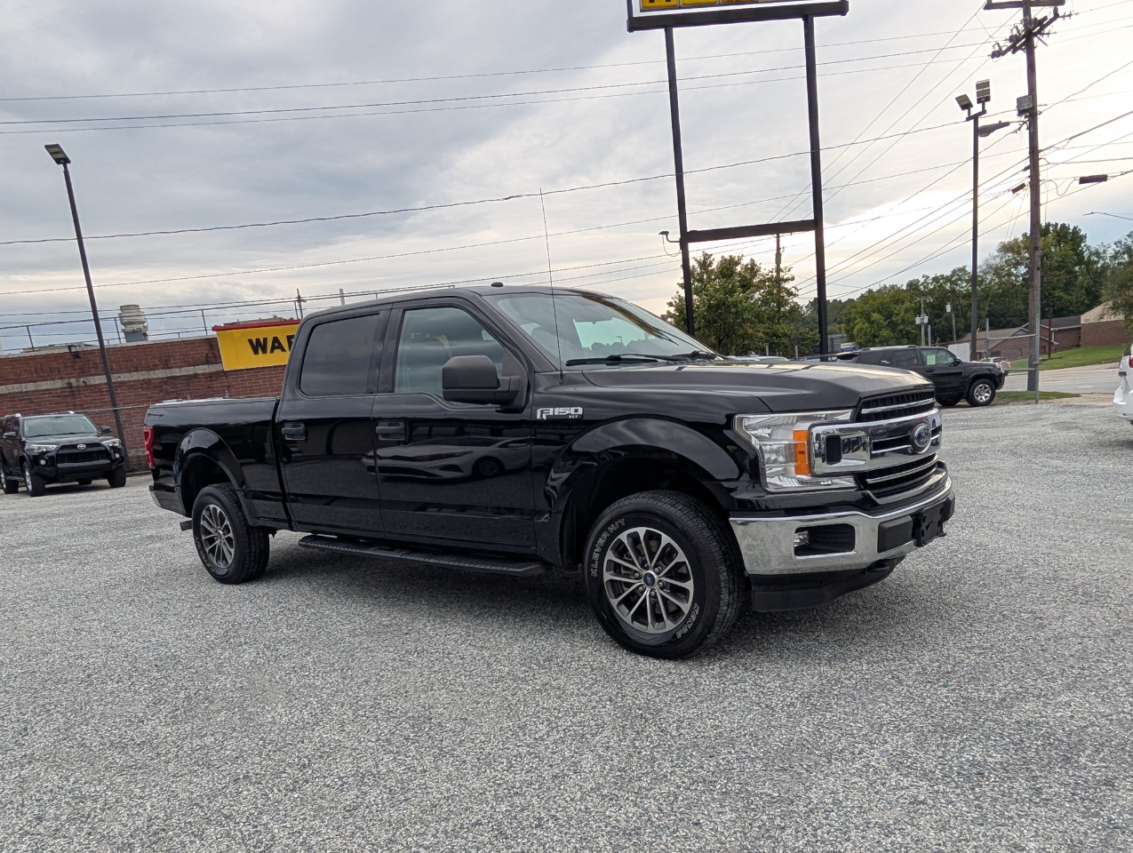 2018 Ford F-150 XLT photo 2