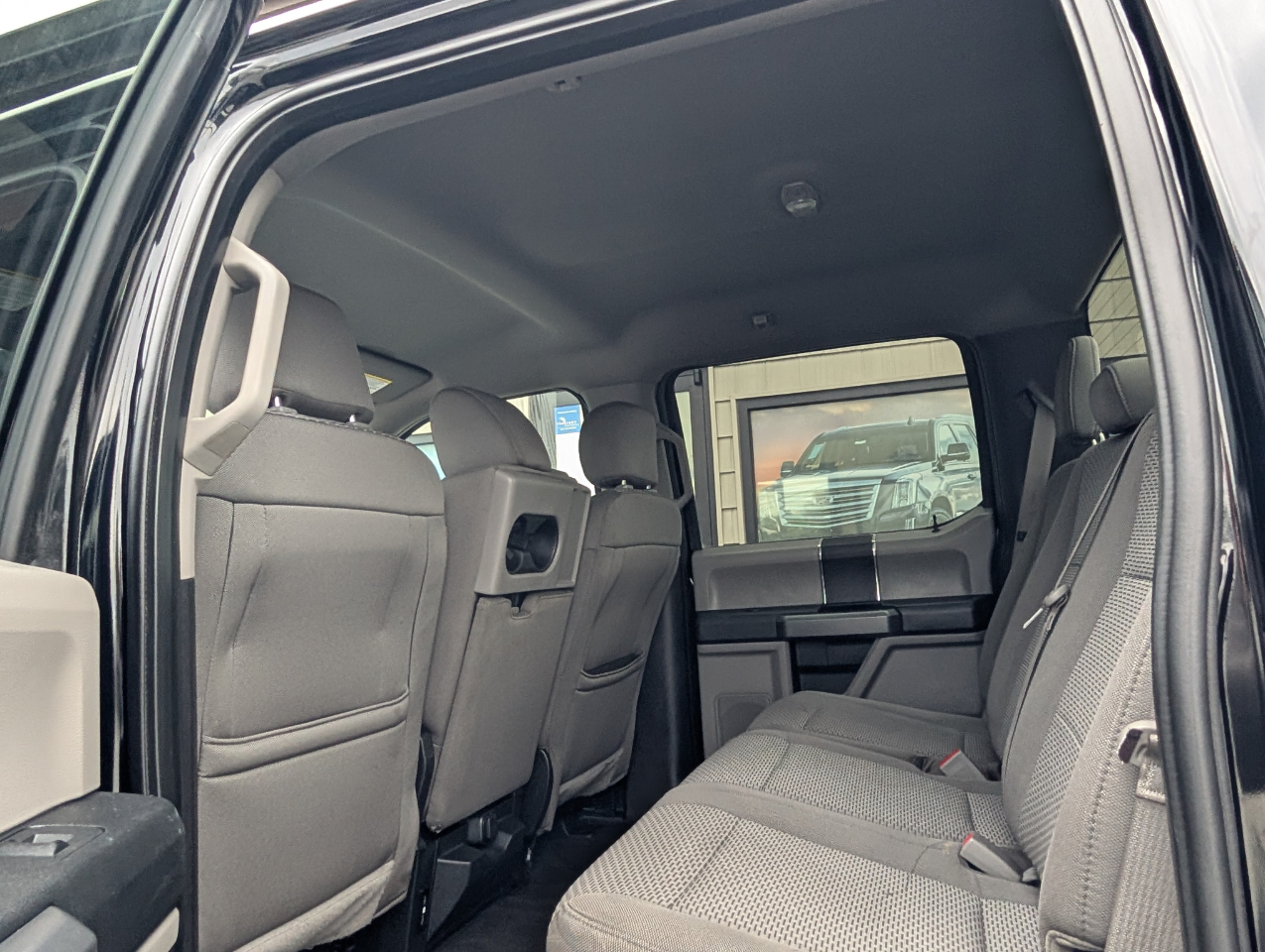 2018 Ford F-150 XLT photo 16