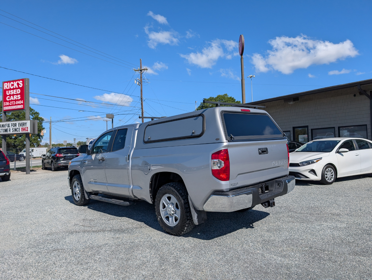 2014 Toyota Tundra SR5 Double Cab photo 9