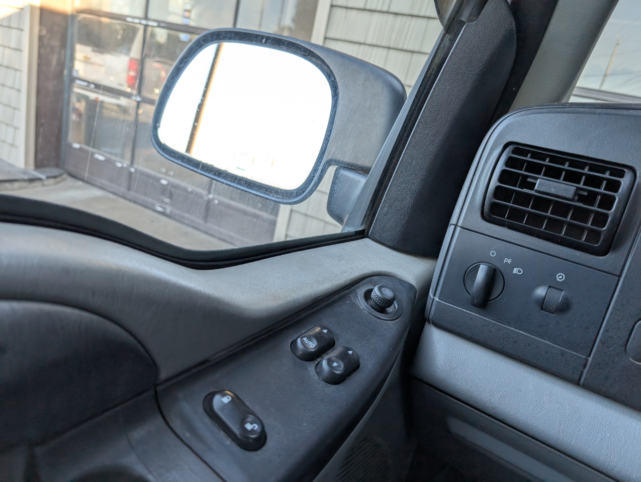 2006 Ford F-250 XL photo 16