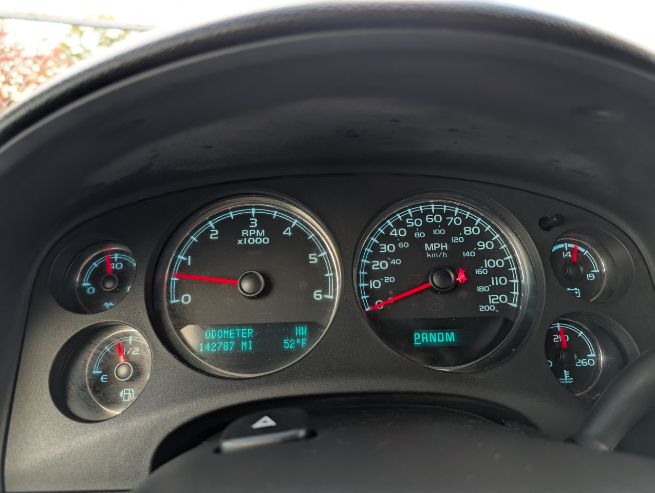 Chevrolet Suburban LS 4WD 2014 Chevrolet Suburban LS 4WD 2014