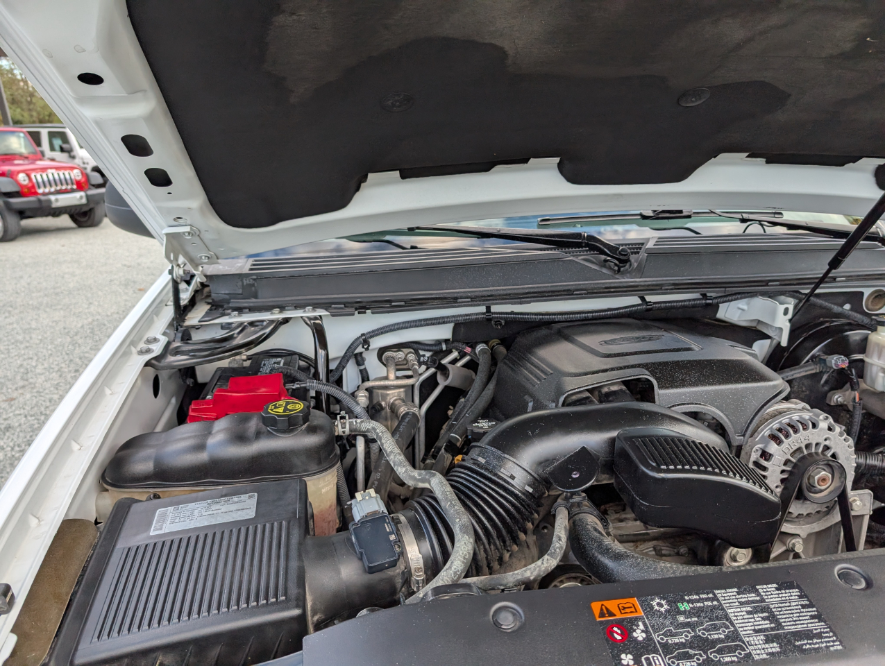 Chevrolet Suburban LS 4WD 2014 Chevrolet Suburban LS 4WD 2014