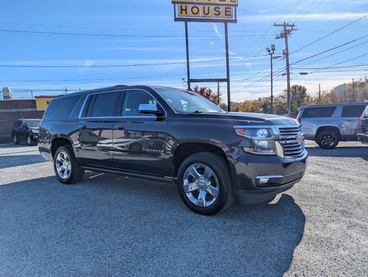 Chevrolet Suburban LTZ 4WD 2016 Chevrolet Suburban LTZ 4WD 2016
