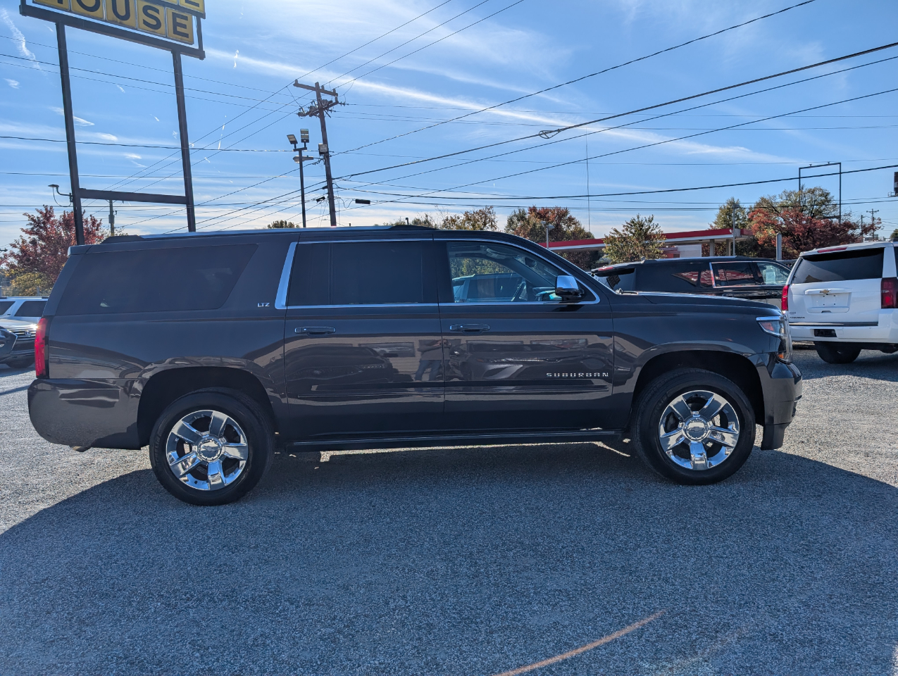 Chevrolet Suburban LTZ 4WD 2016 Chevrolet Suburban LTZ 4WD 2016