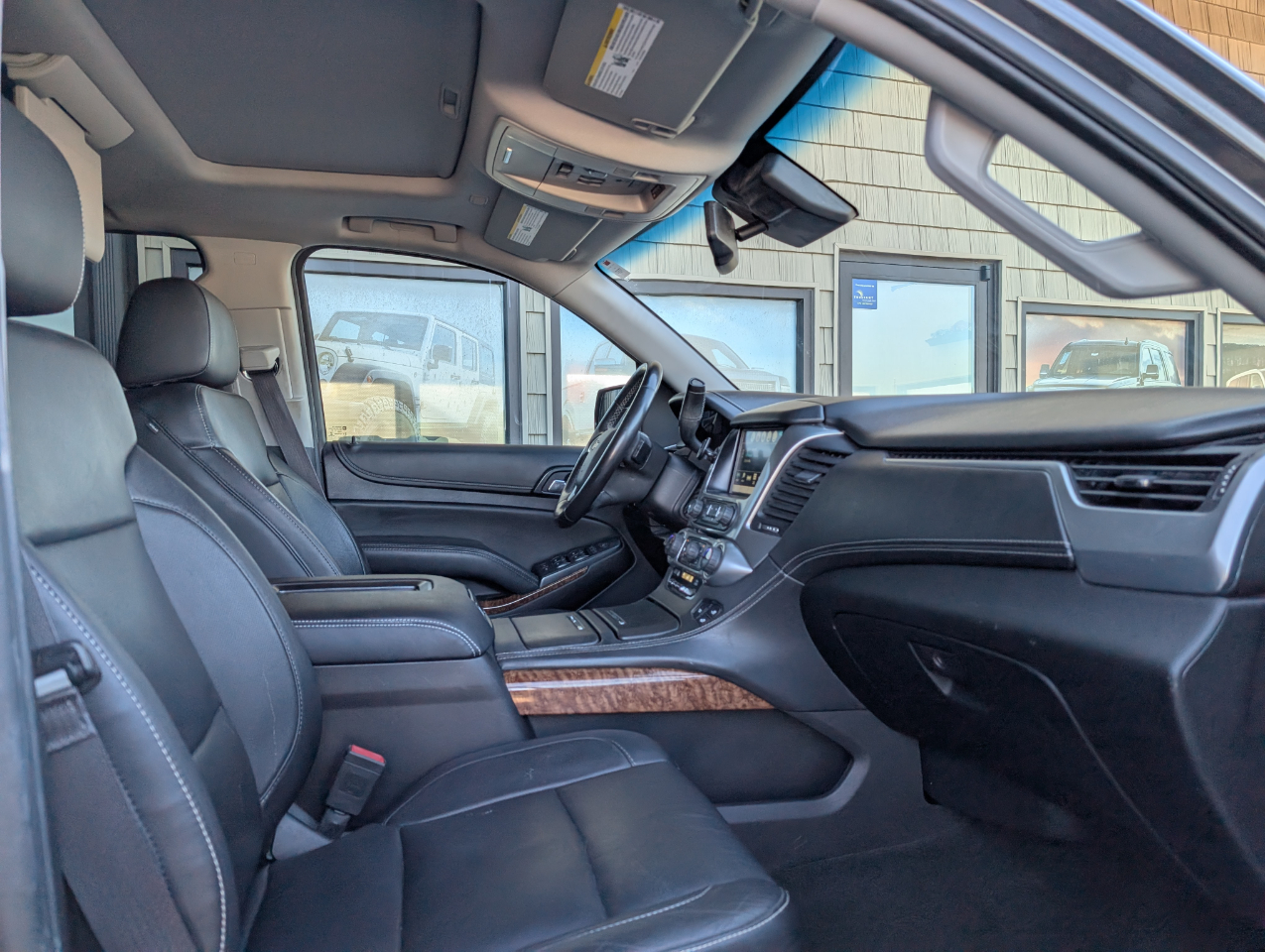 Chevrolet Suburban LTZ 4WD 2016 Chevrolet Suburban LTZ 4WD 2016