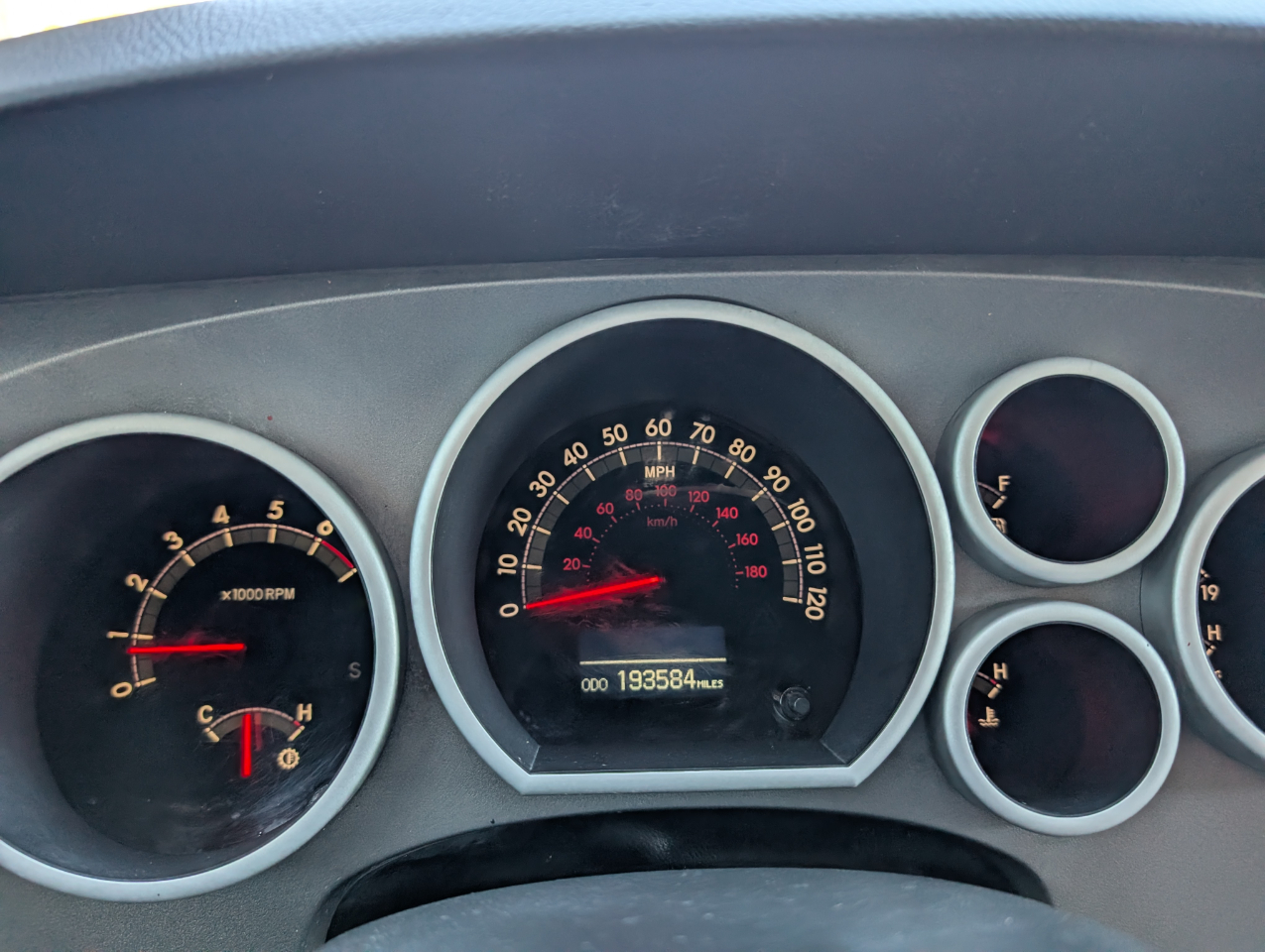 Toyota Tundra Limited CrewMax 4WD 2013 Toyota Tundra Limited CrewMax 4WD 2013