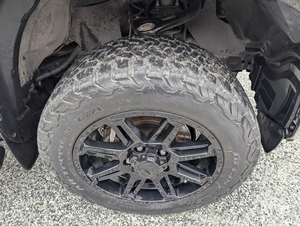 2020 Toyota Tundra SR5 CrewMax photo 2