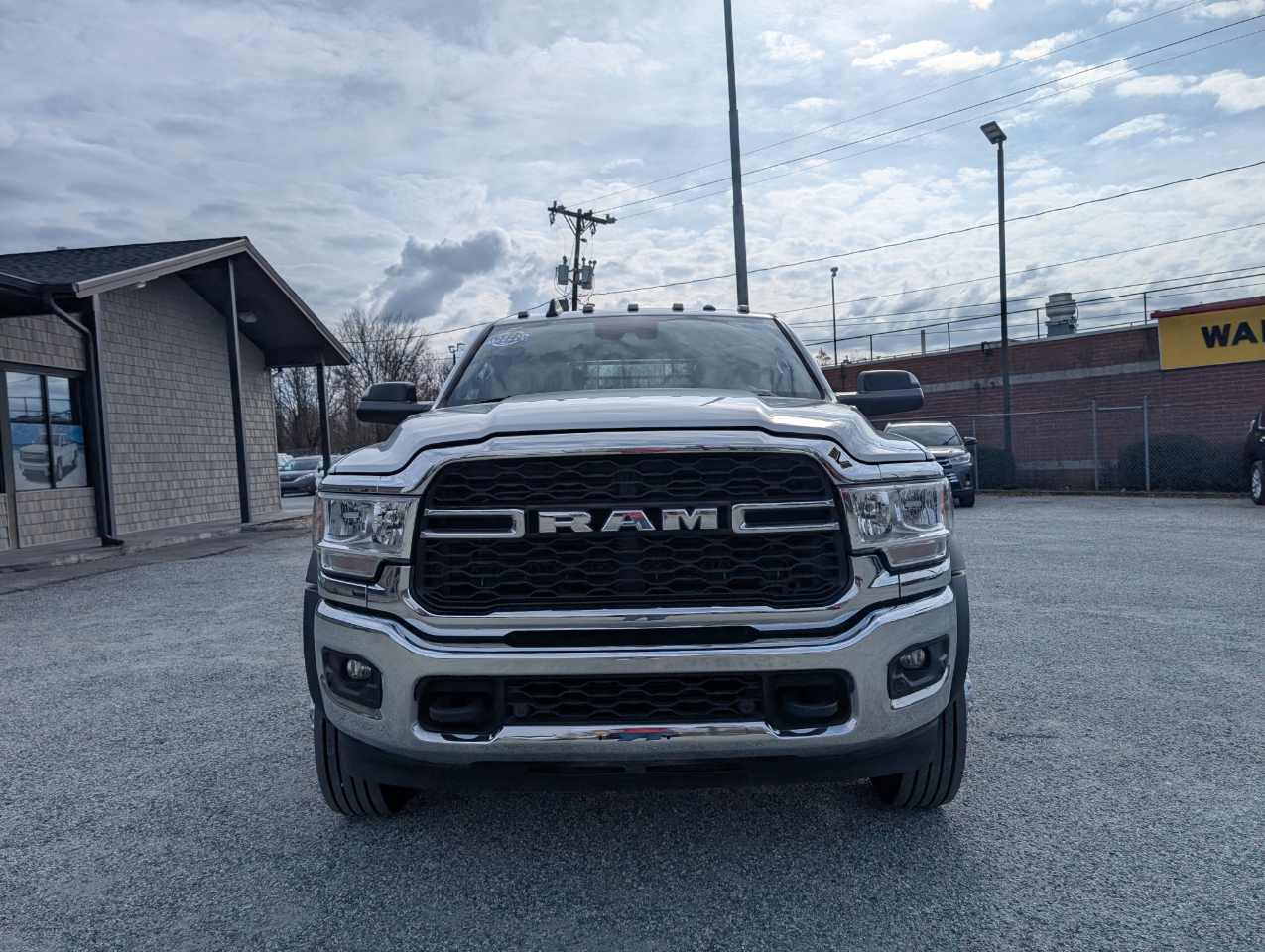 2022 Ram 5500 photo 2