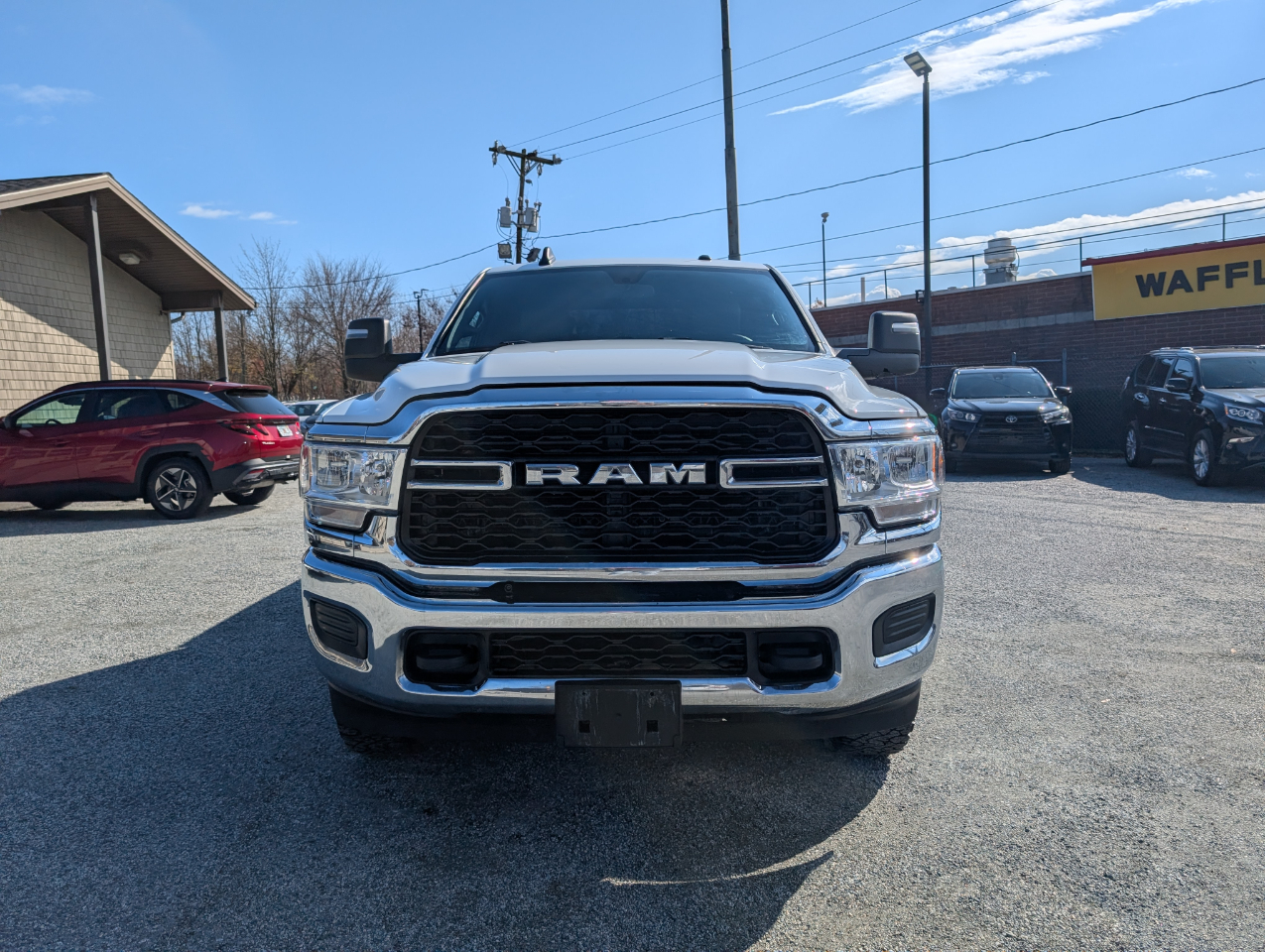 2023 Ram 2500 Tradesman photo 2