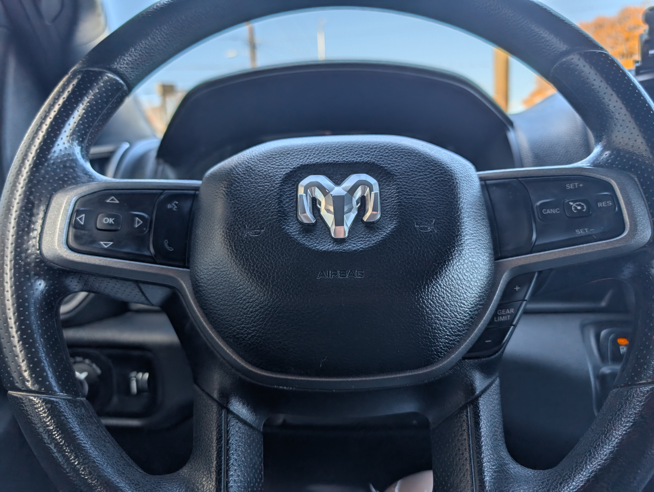 RAM 2500 Tradesman Crew Cab 4WD 2023