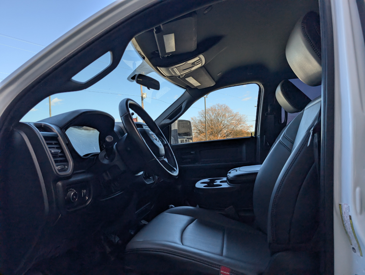 RAM 2500 Tradesman Crew Cab 4WD 2023