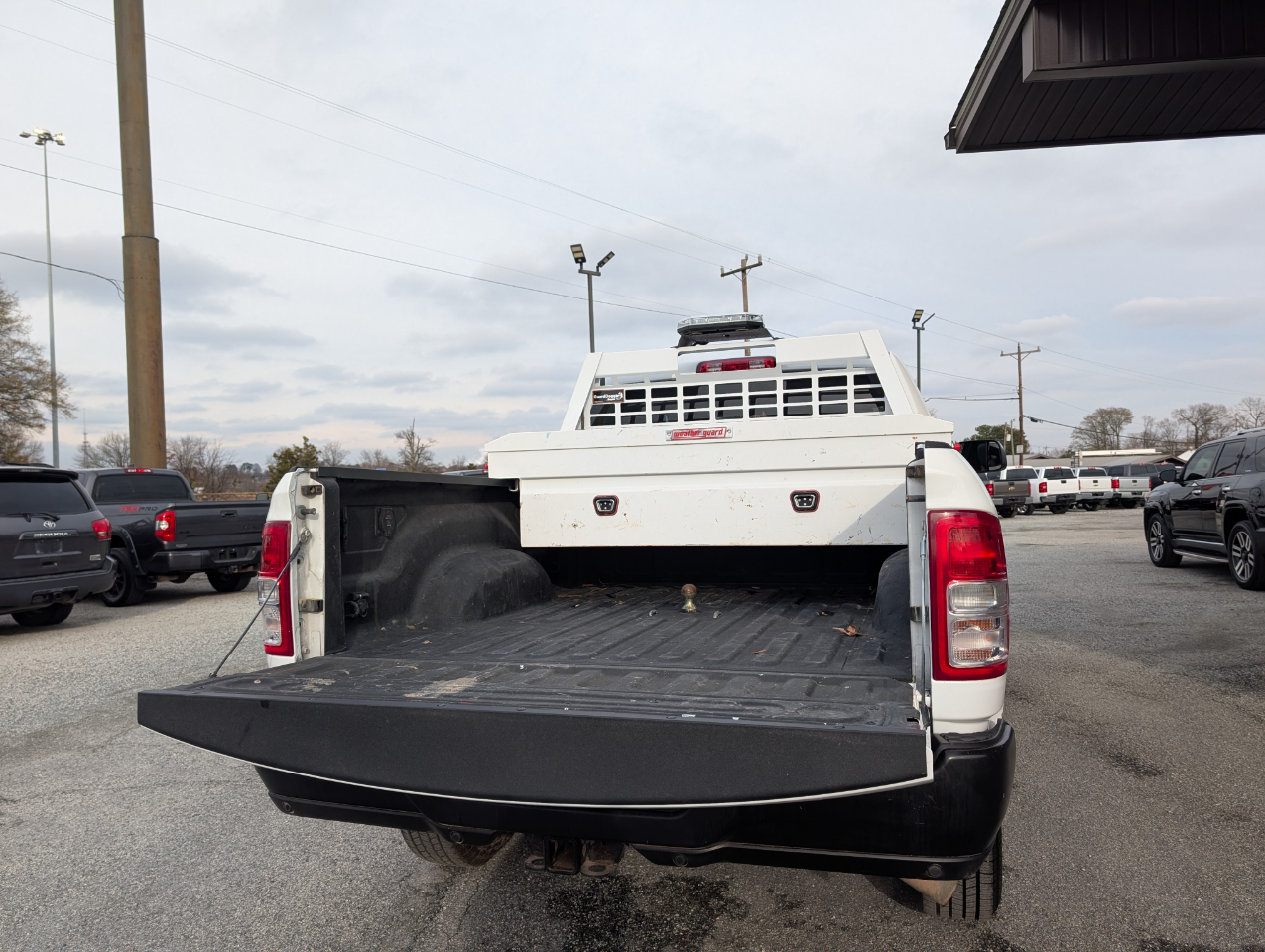 RAM 2500 Tradesman Crew Cab 4WD 2022