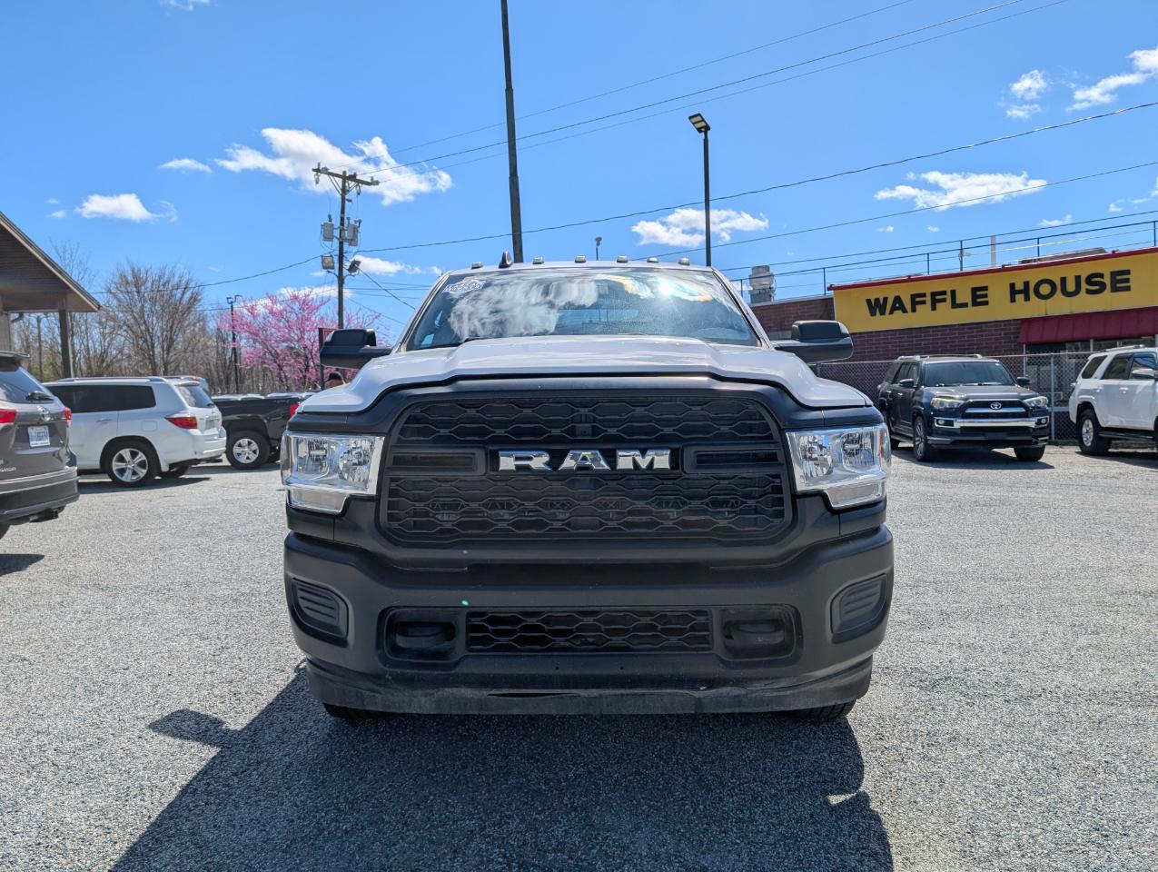 RAM 2500 Tradesman Crew Cab 4WD 2022