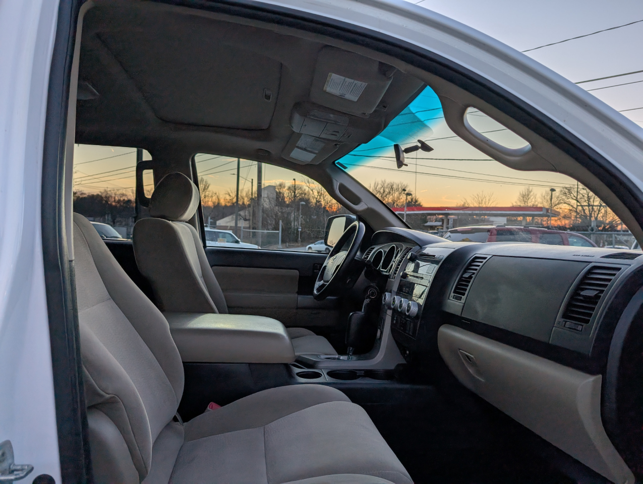 Toyota Sequoia SR5 4WD 2013