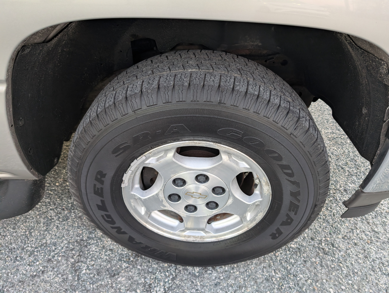 Chevrolet Suburban 1500 4WD 2006