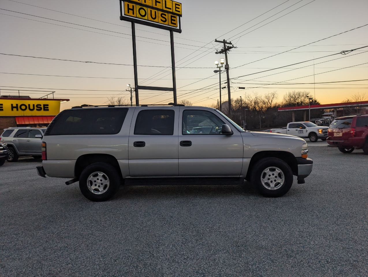 Chevrolet Suburban 1500 4WD 2006