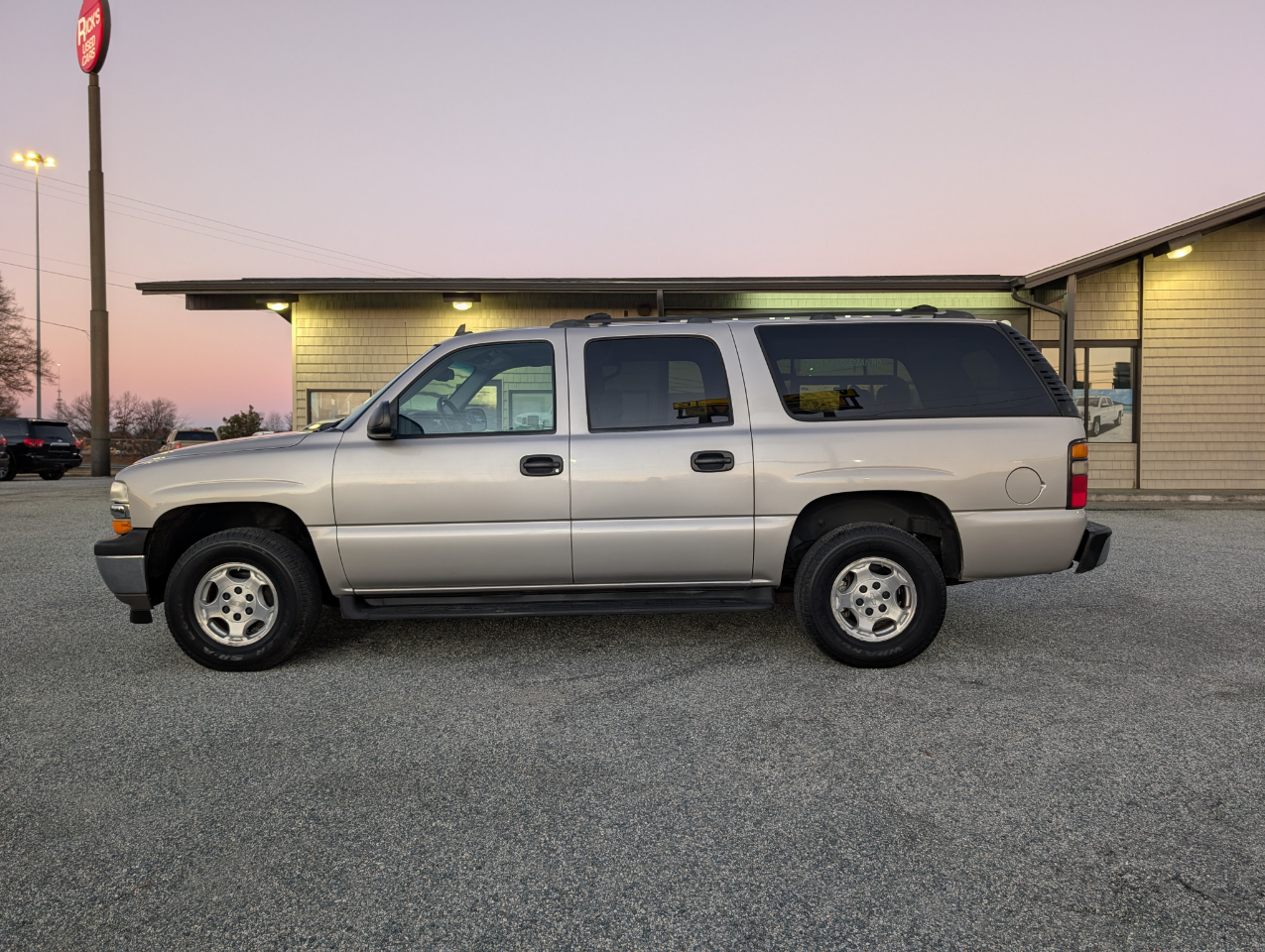 Chevrolet Suburban 1500 4WD 2006