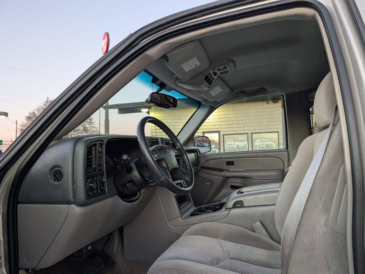 Chevrolet Suburban 1500 4WD 2006