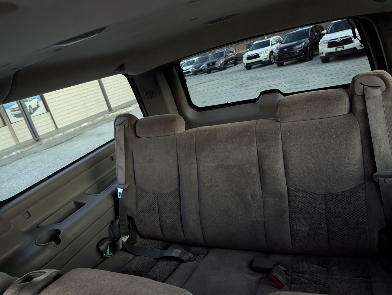 Chevrolet Suburban 1500 4WD 2006