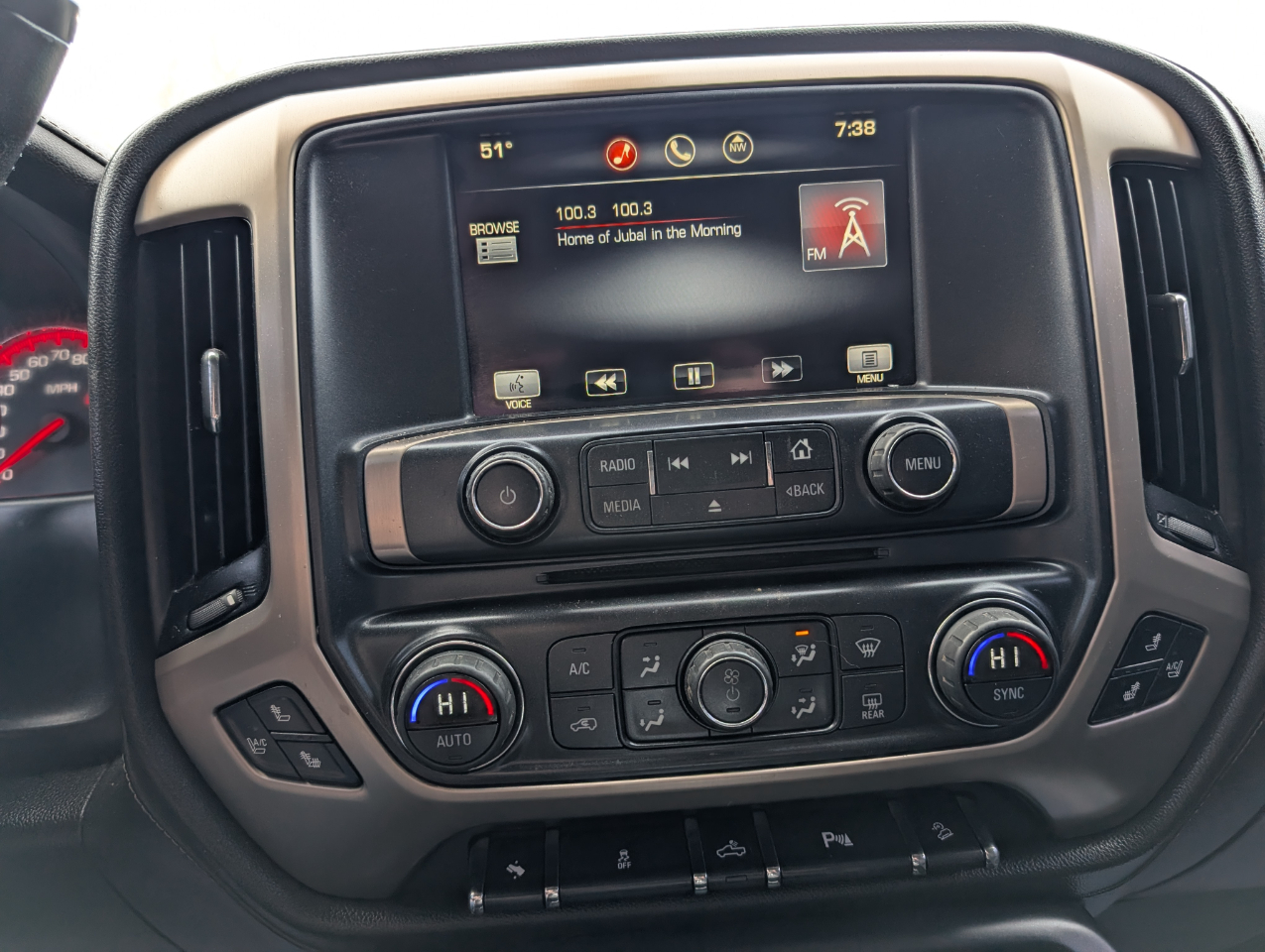 GMC Sierra 2500HD Denali Crew Cab 4WD 2015