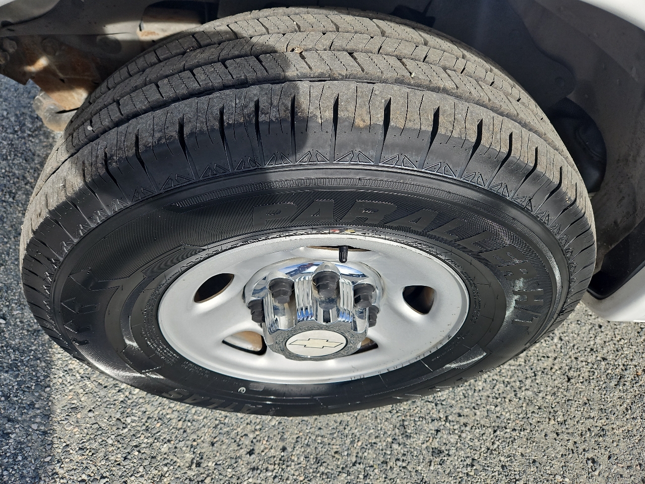 Chevrolet Express Passenger  2011