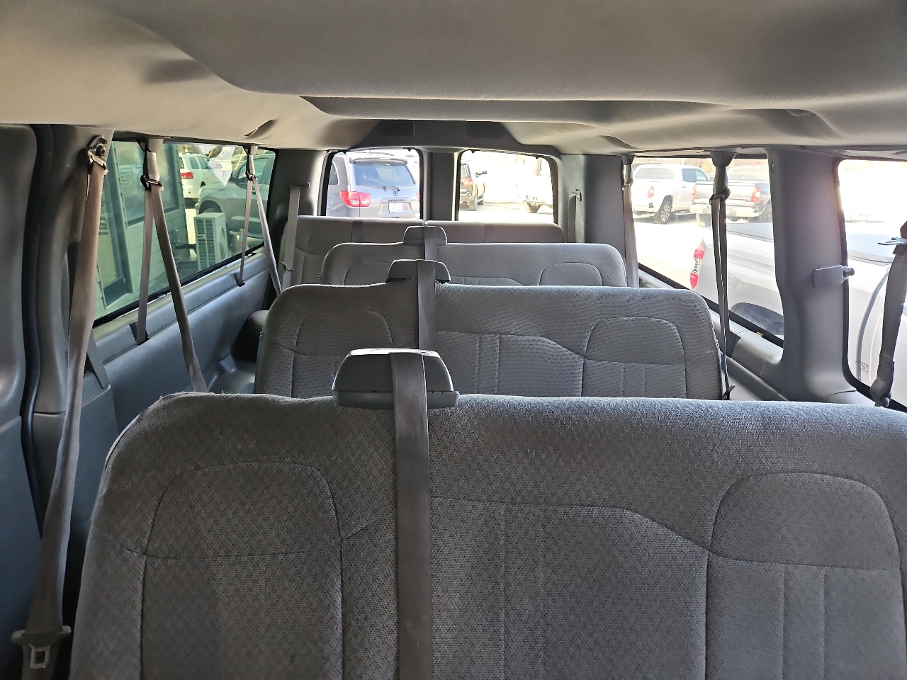 Chevrolet Express Passenger  2011