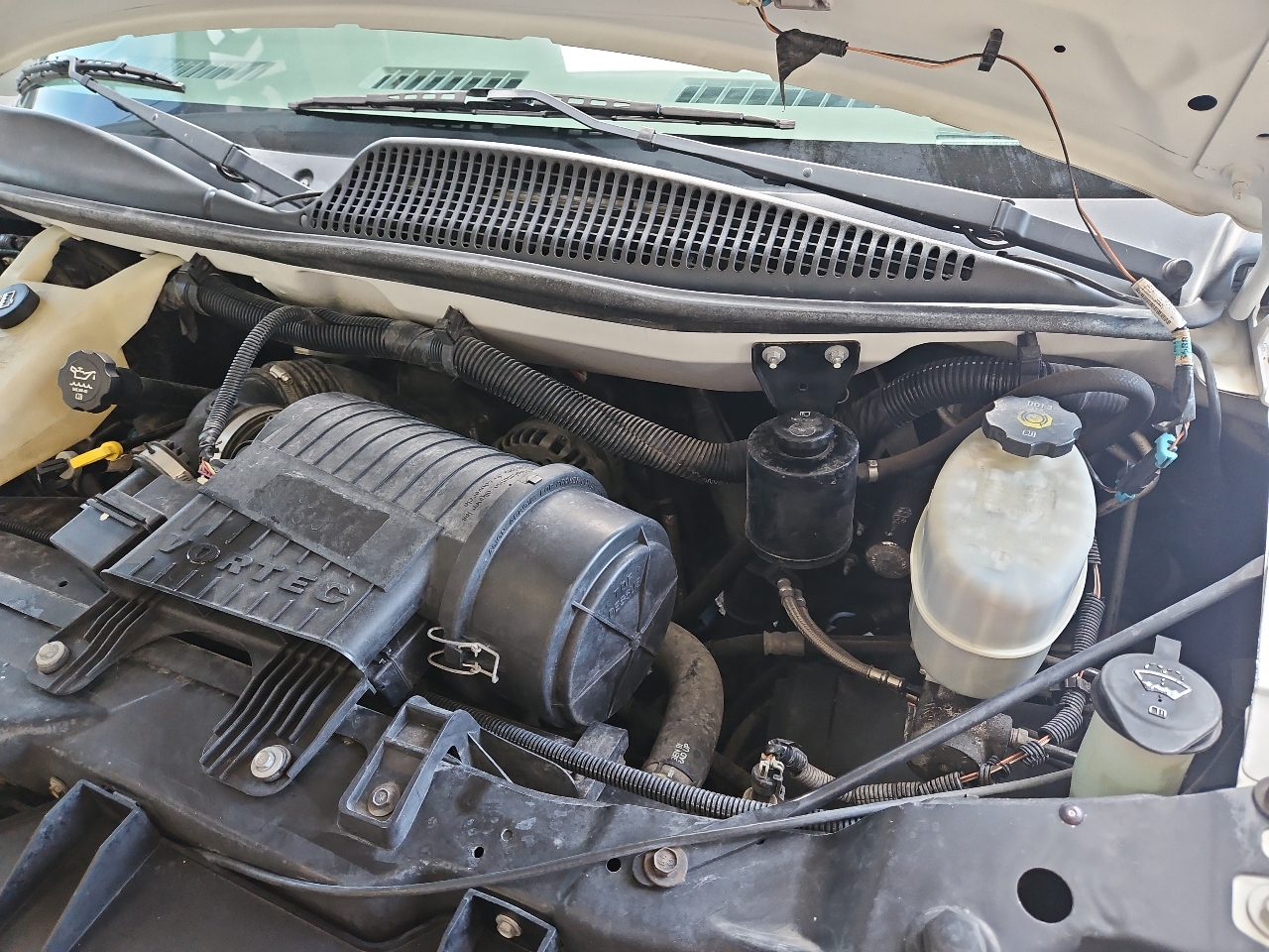 Chevrolet Express Passenger  2011