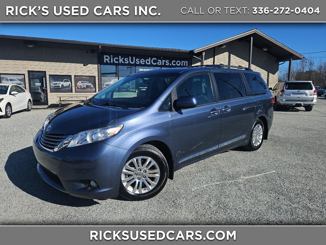 Toyota Sienna  2017