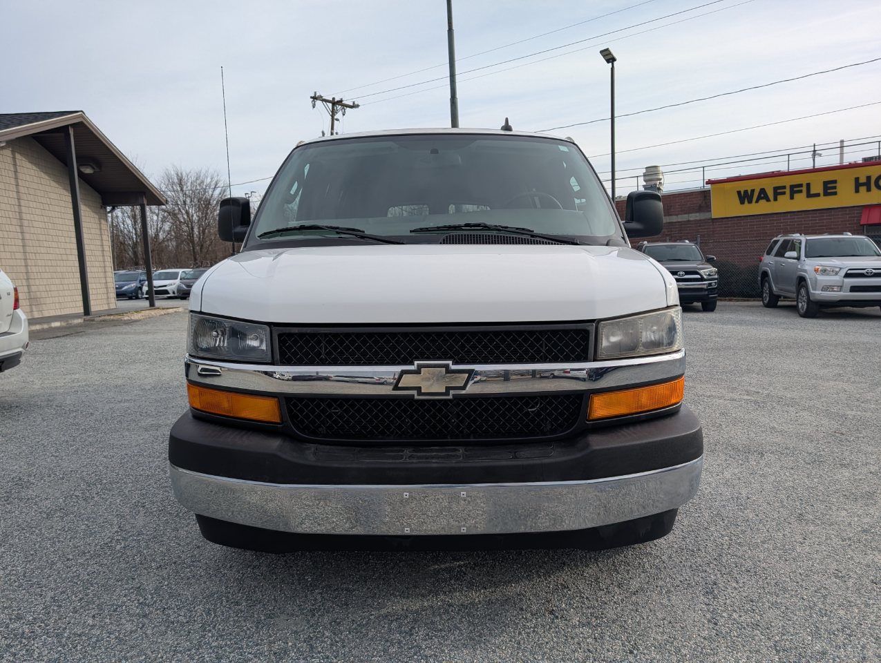 Chevrolet Express Passenger  2017