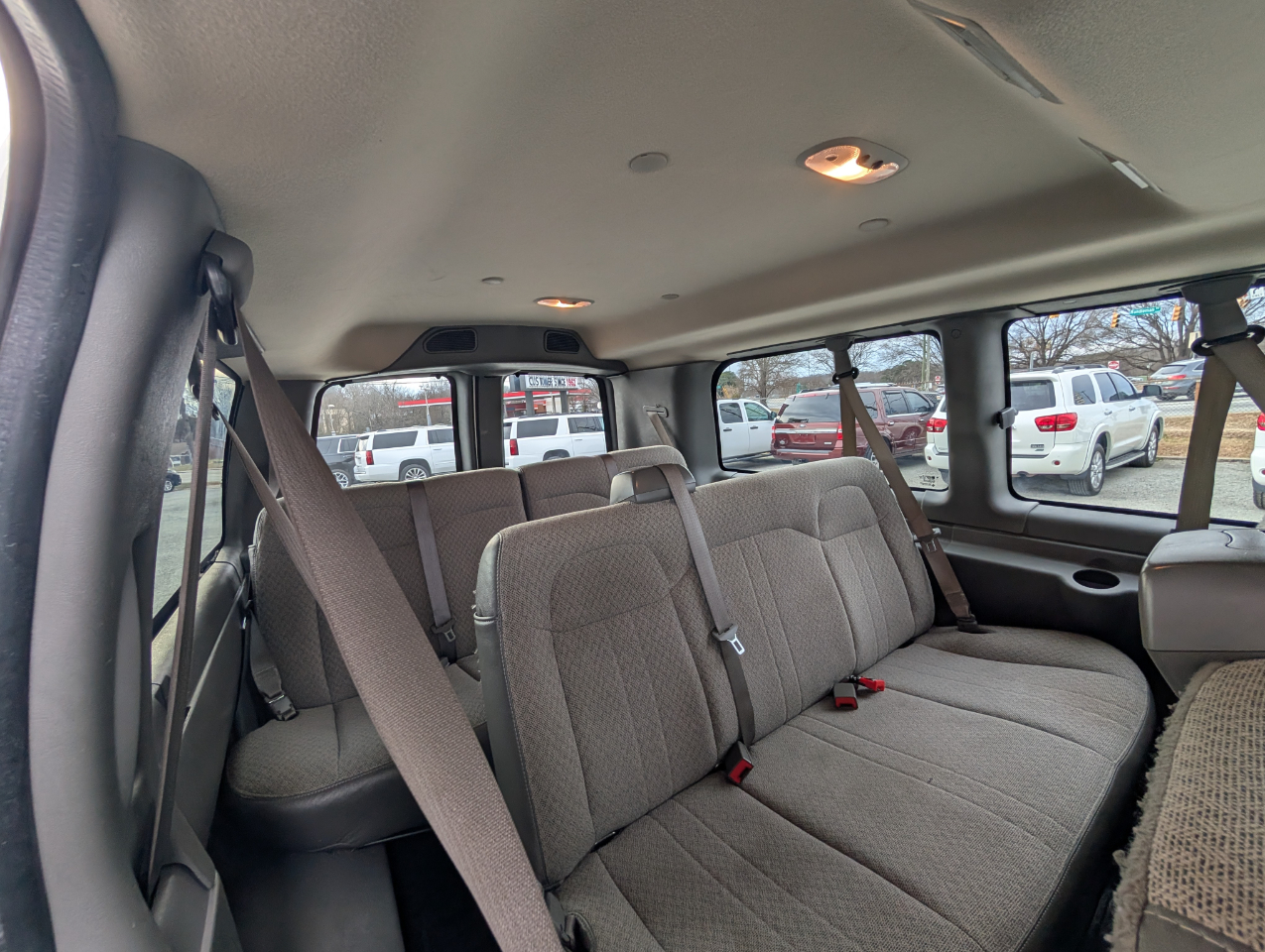 Chevrolet Express Passenger  2017