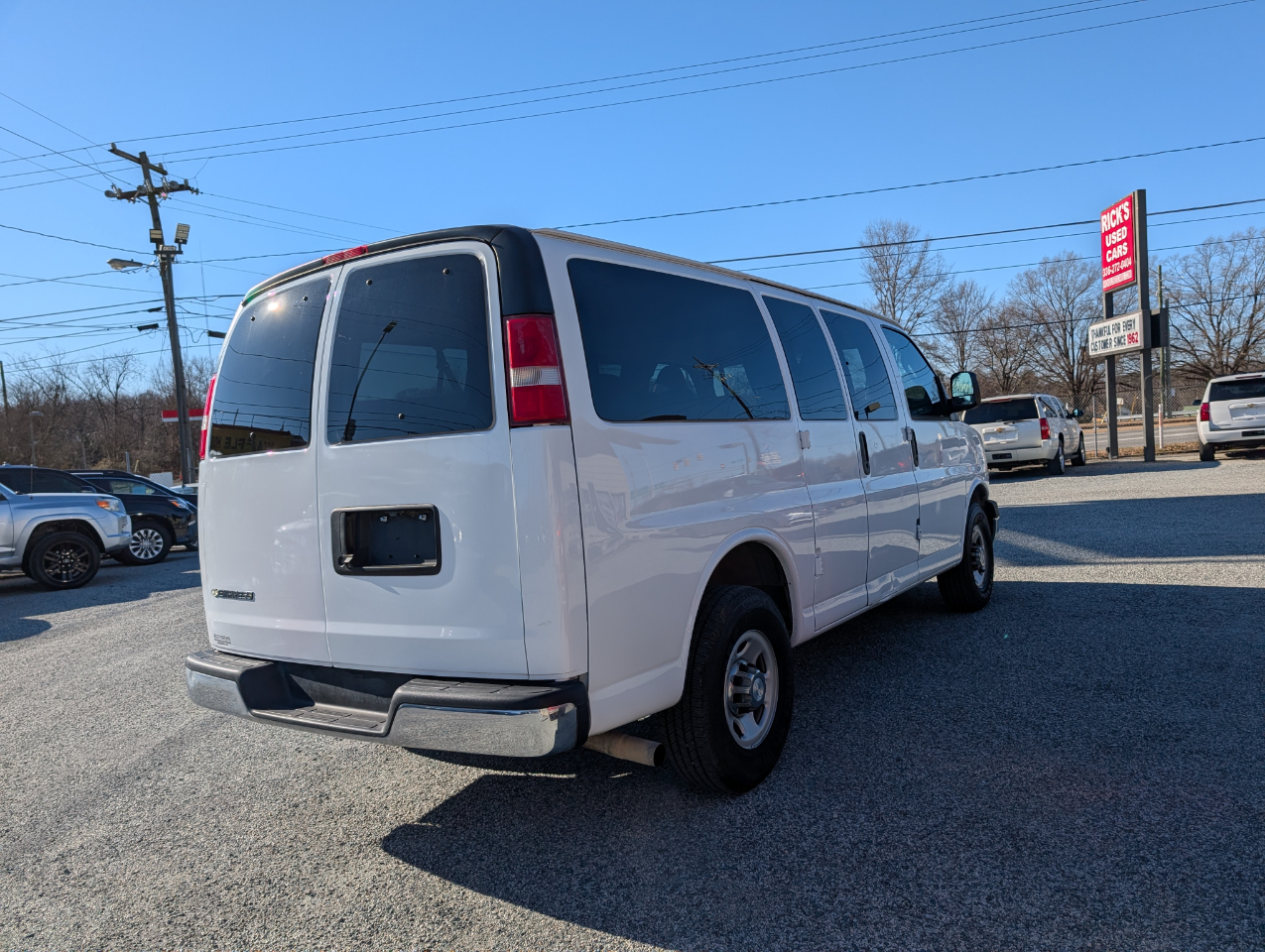 Chevrolet Express Passenger  2017