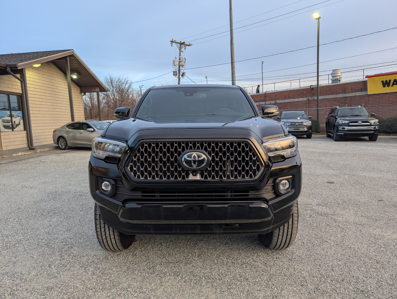 Toyota Tacoma 4WD  2023