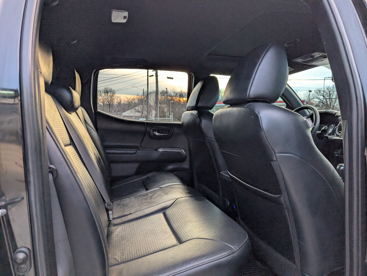 Toyota Tacoma 4WD  2023