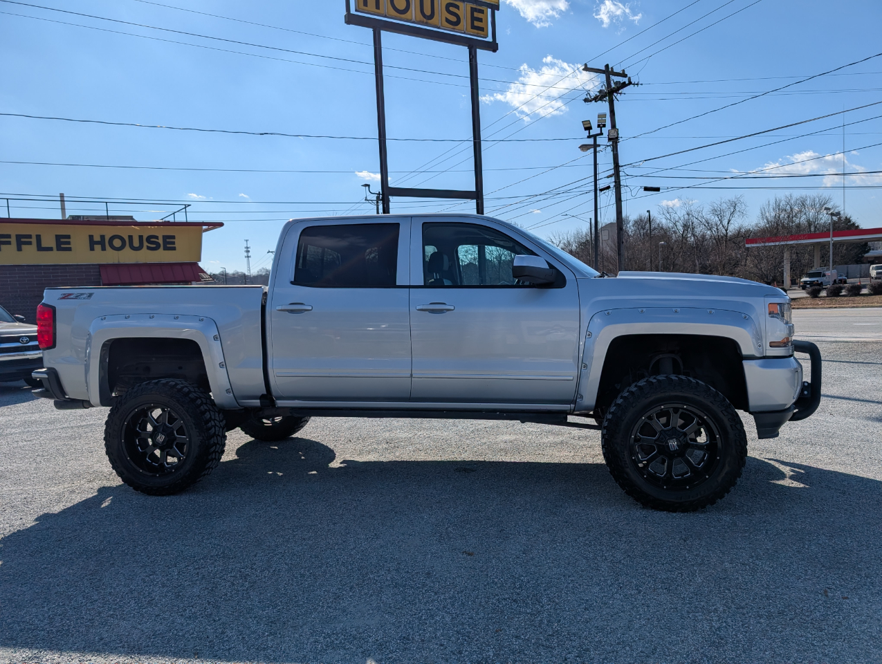 Chevrolet Silverado 1500 Z71 Crew Cab 4WD 2017