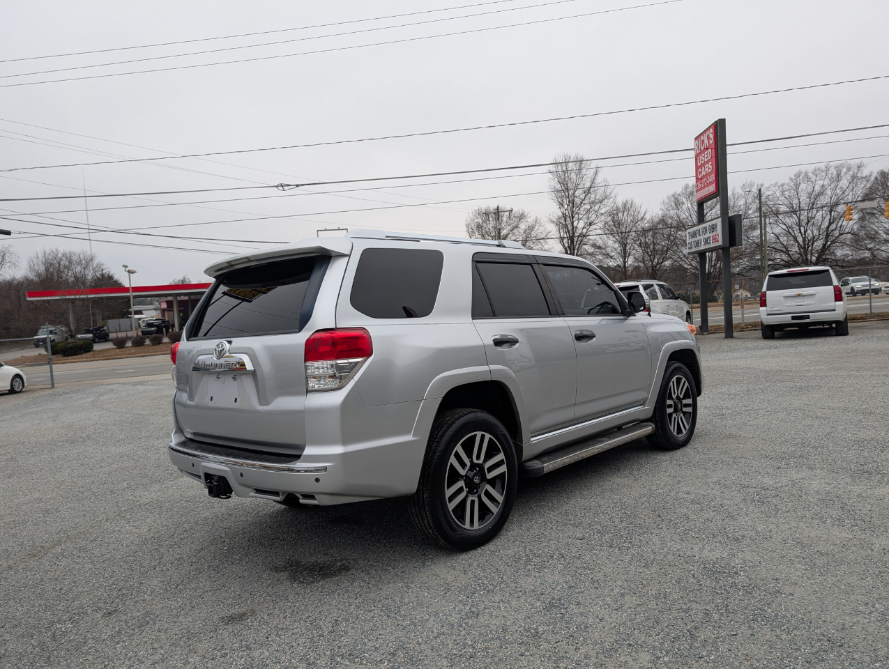 Toyota 4Runner SR5 4WD 2011
