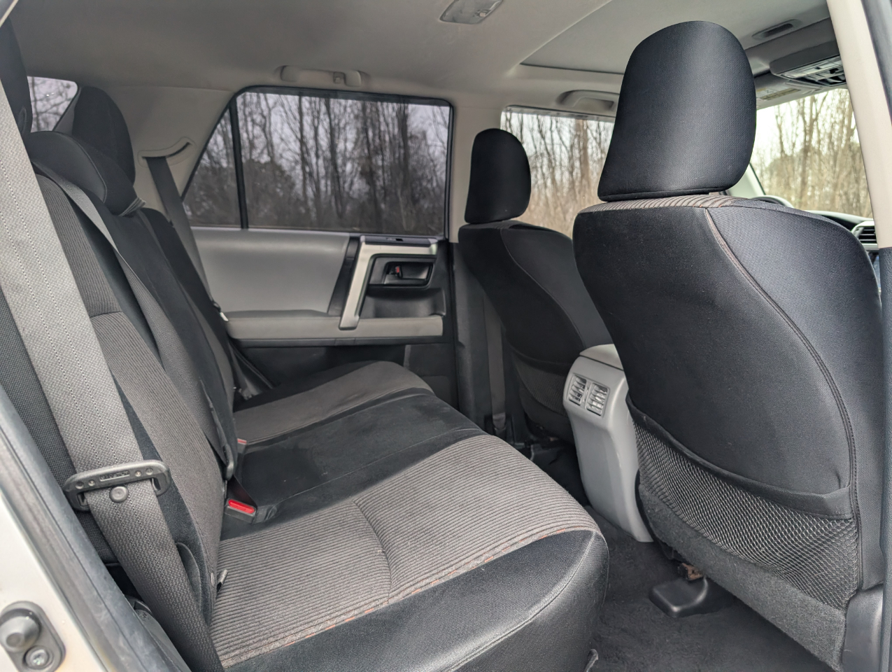 Toyota 4Runner SR5 4WD 2011